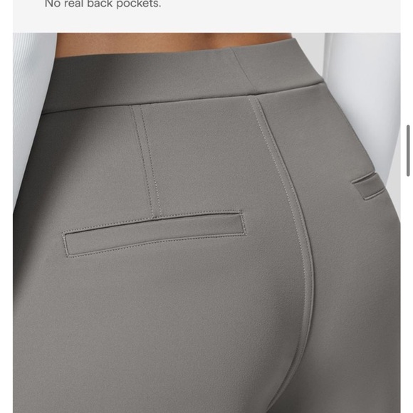 Halara Black High Waisted Plicated Side Pocket Straight Leg Work Pants NEW/NWOT! - Picture 8 of 16